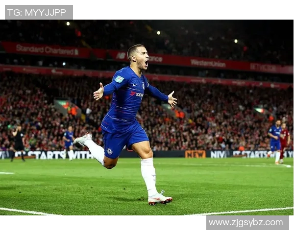 现役足坛球星汇聚盘点 哪些球员仍在顶级联赛驰骋